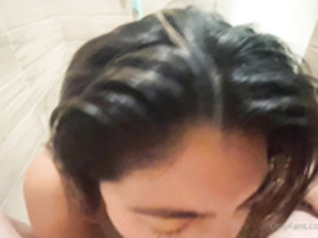AdrianaSkye naked star picture