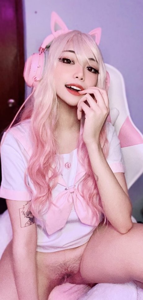 Meikoui model free gallery