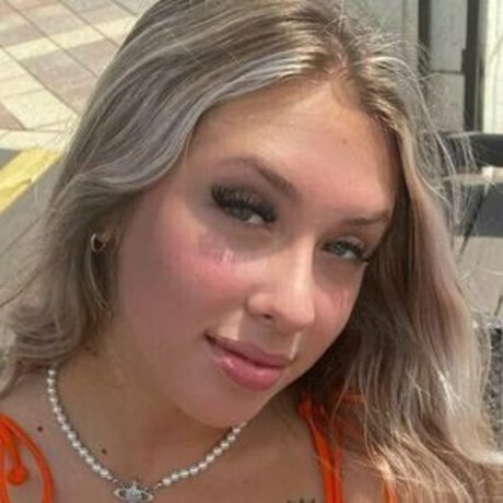 Molly Mckayy top profile image