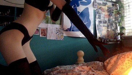 Clamgirl nudes star img