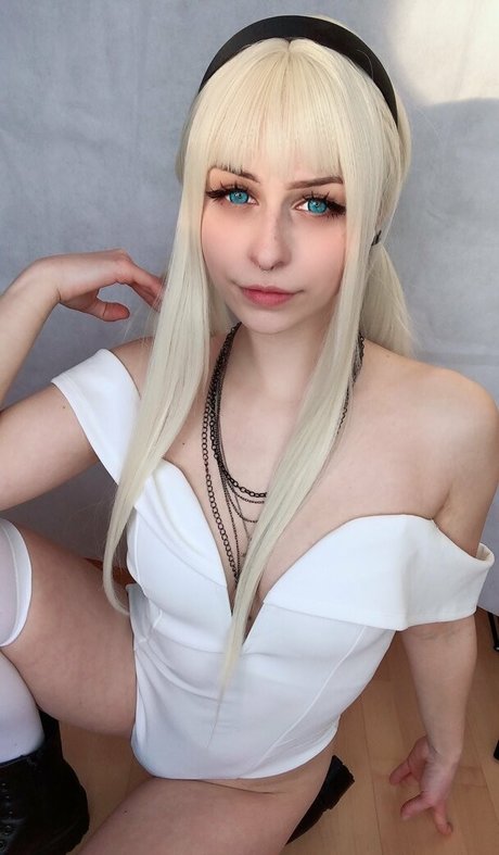 Yumeblume pornstar naked img