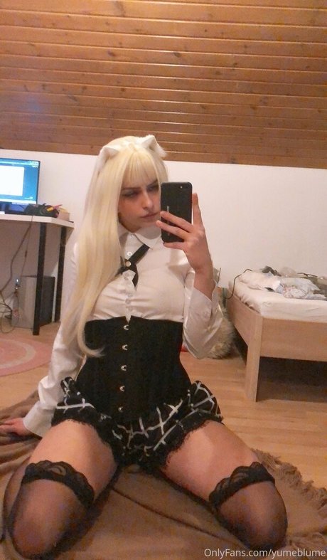 Yumeblume sexy star image