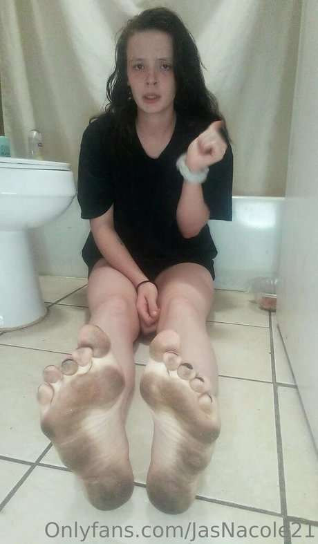 JasNacole21 nude model archive