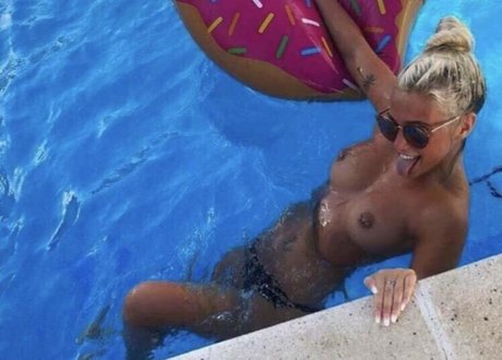 granny big tits onlyfans free nude picture