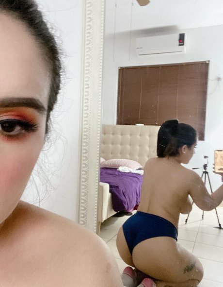 Stockingcos nudes actress img