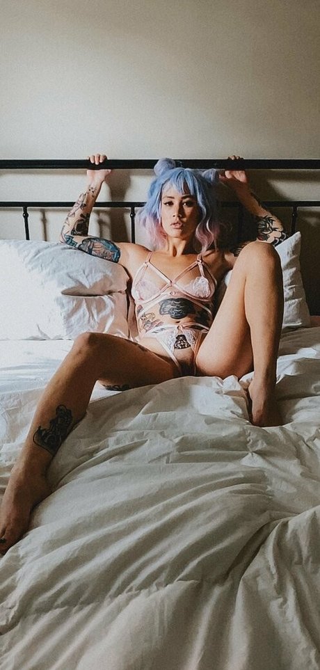 Kyleelille pornstar nude picture
