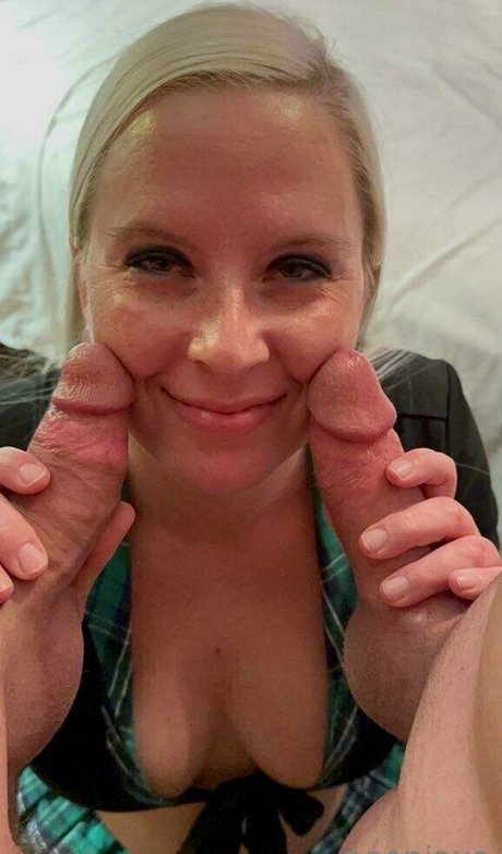 Thesexyvee sex pornstar image