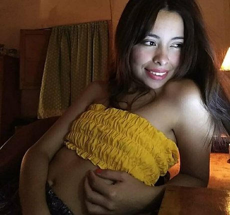 evita bb model hd photo