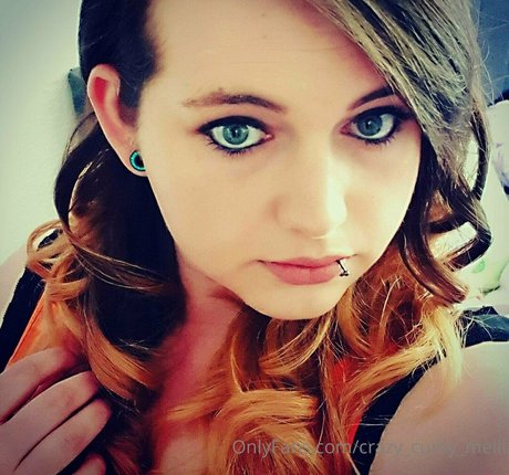 crazy curvy melii pretty model pics