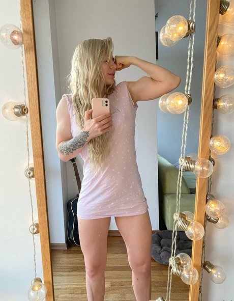 bicepgirl hd star images