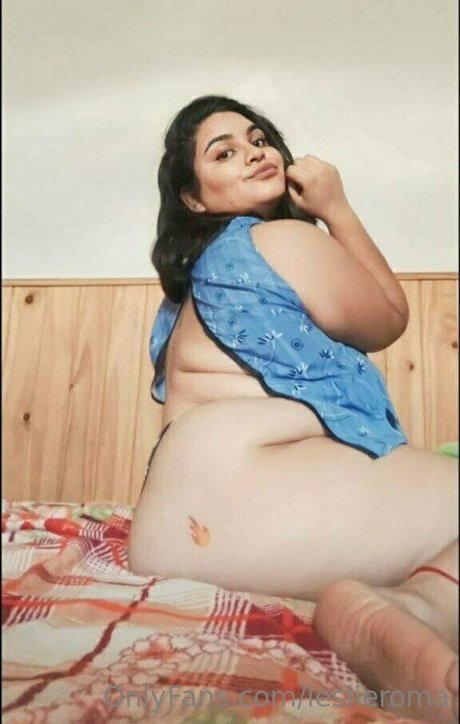 leslieroma model pretty photo