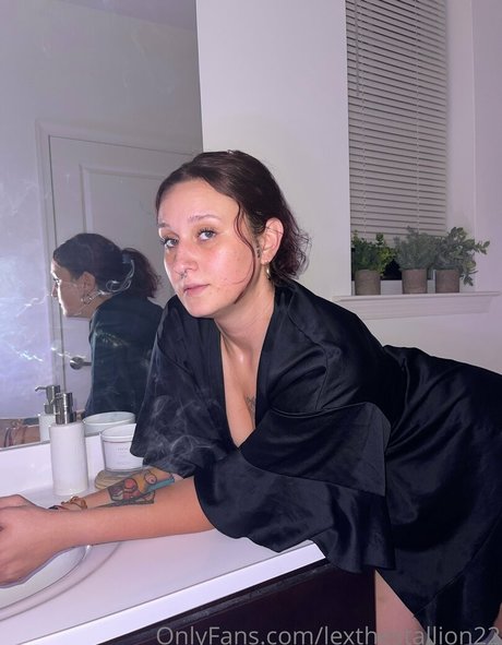 lexthestallion22 sexy star pic