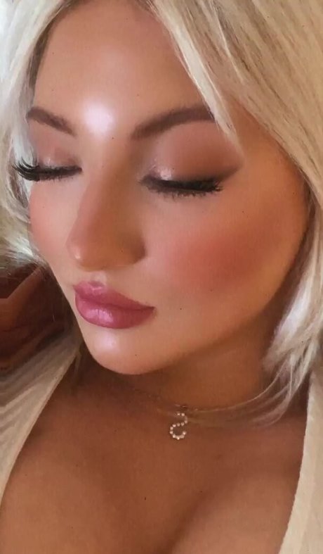 Shona Colson pornstar hot photo