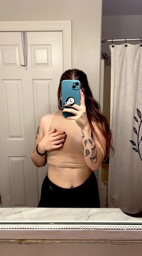 BaileyGoat model erotic gallery