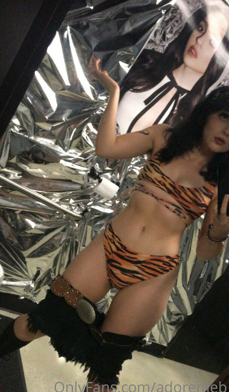adoremeb pornstar sexy image