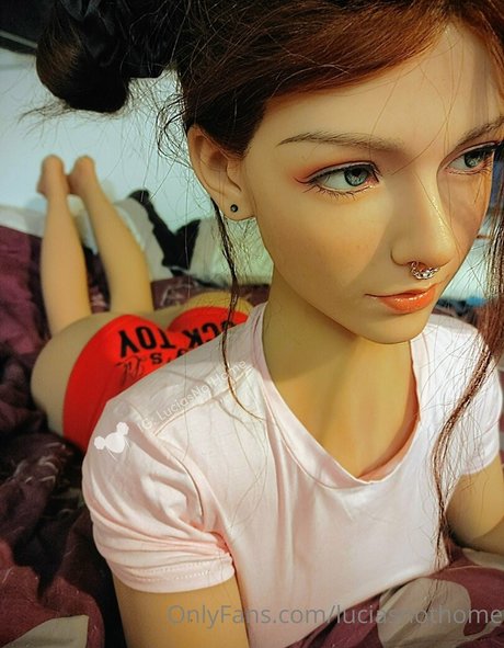 luciasnothome model beautiful archive