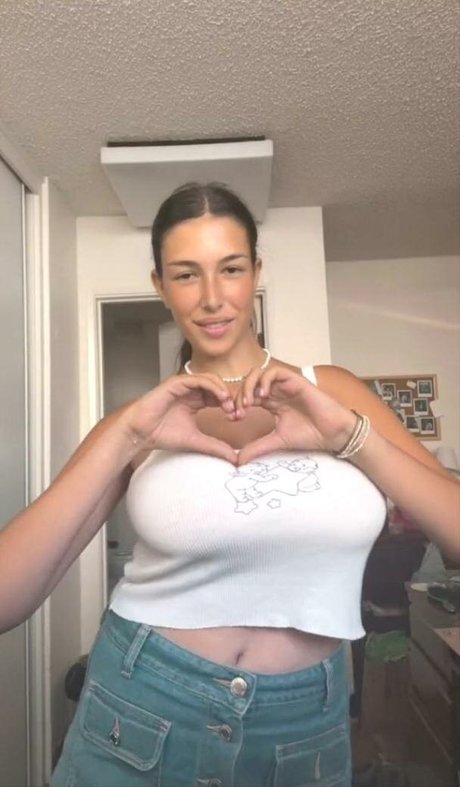 Leilani Azalea star naked images