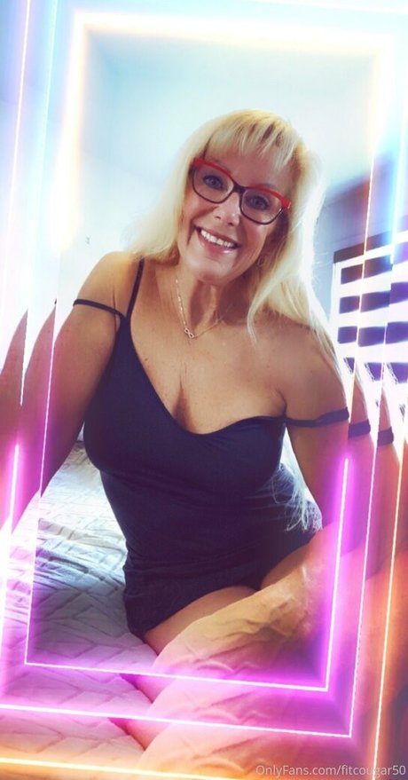 fitcougar50 star sexy galleries