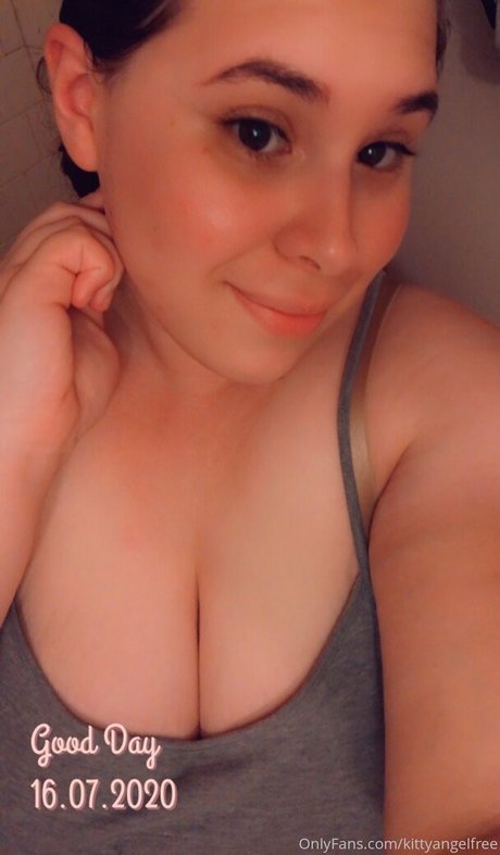 kittyangelfree exclusive model pic