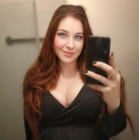 RedheadAnne sexy pornstar galleries