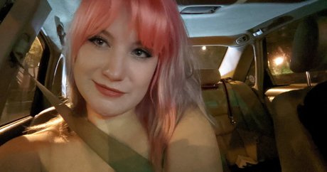Natalie Minx pornographic model archive