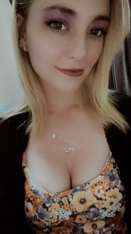 Keeley Hadley star free gallery