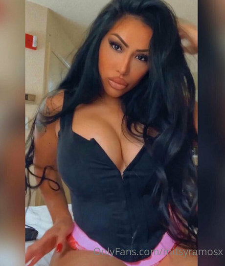 mitsyramosx top profile image