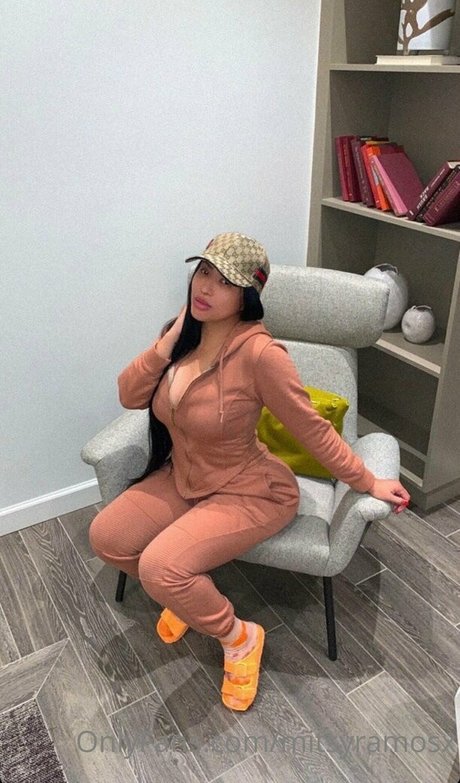 mitsyramosx nude pornstar img