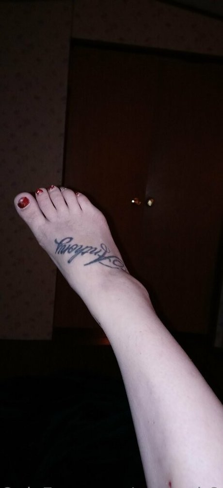 famous midget onlyfans pretty pic