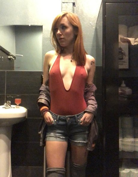 lilyevansfree sexy pornstar archive
