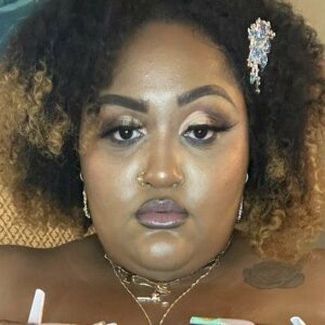 Anyai The Saiyan pornstar sexy pic