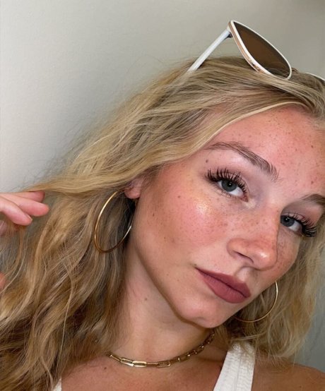 Hannah Alyssa Woods xxx star image
