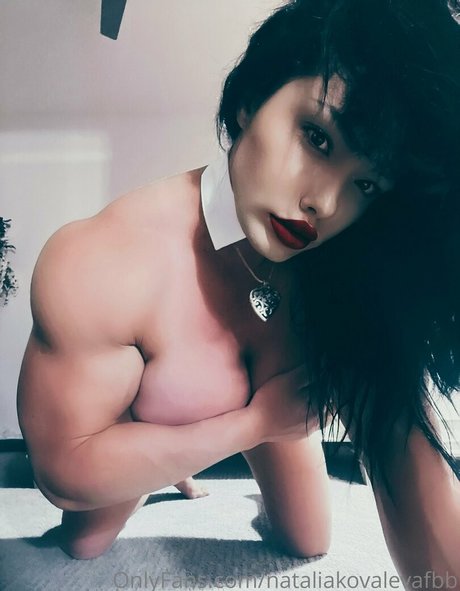 nataliakovalevafbb erotic model picture