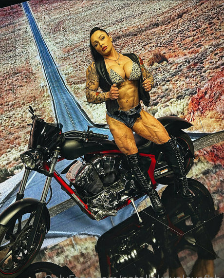 nataliakovalevafbb model hot picture