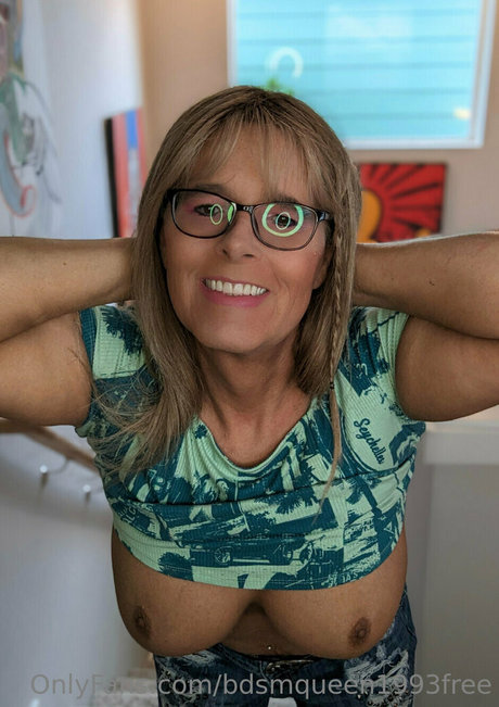 bdsmqueen1993free model naked pictures