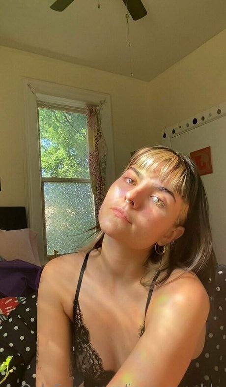 ines capable top profile image