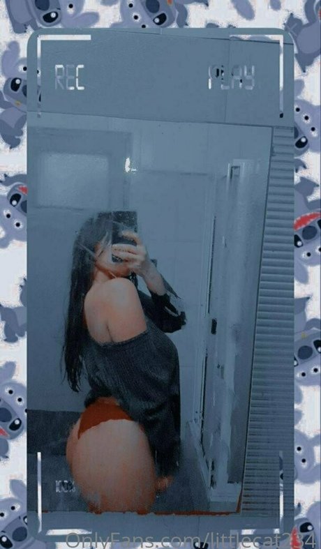 littlecat234 star hot picture