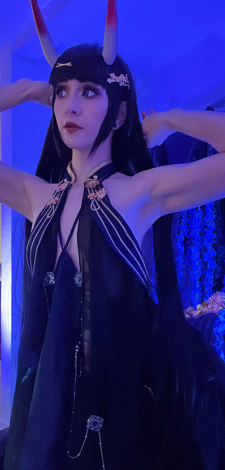 Timbercosplay erotic actress photo