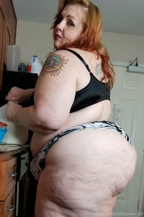 bbw4red20 xxx star photo