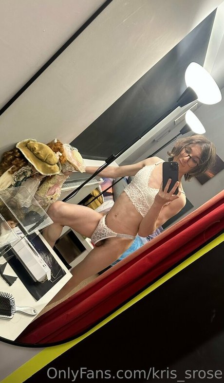 kris srose model nude photo