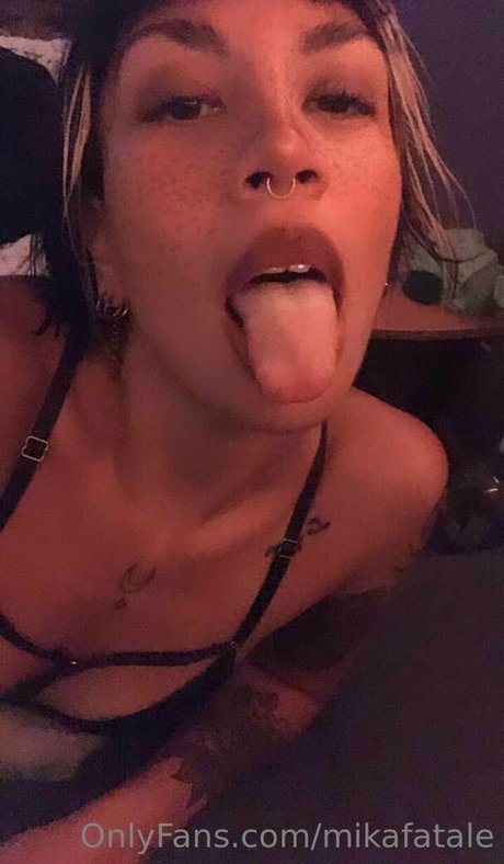 mikafatale naked star gallery