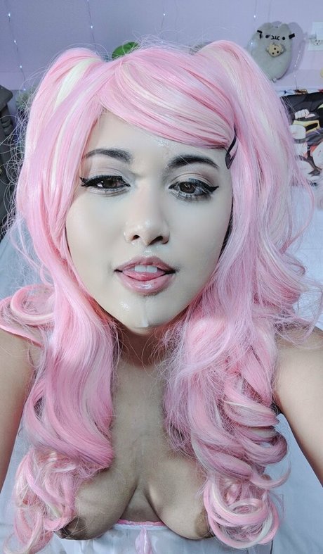 manicmomo pornstar nudes image