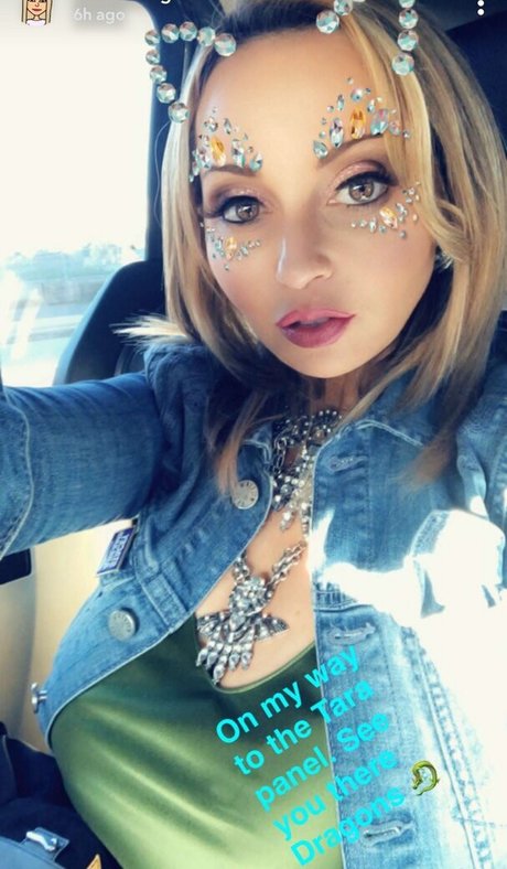 Tara Strong best actress pictures