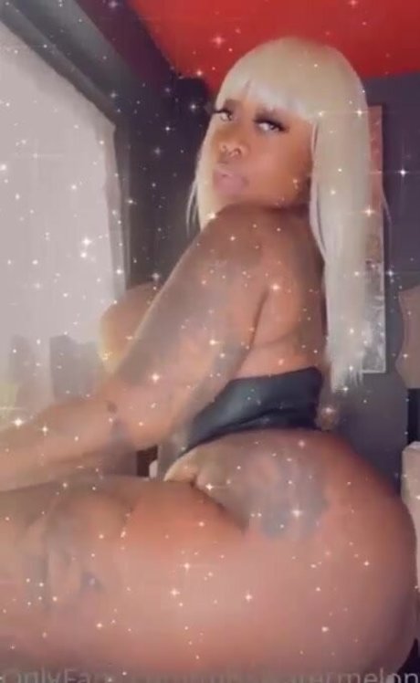 Misswatermelonqueen star adult photo