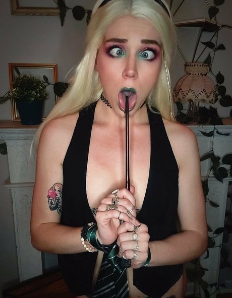 chaosandmagic profile image