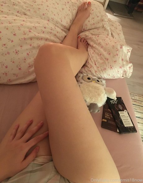emis18now pornstar hot pics