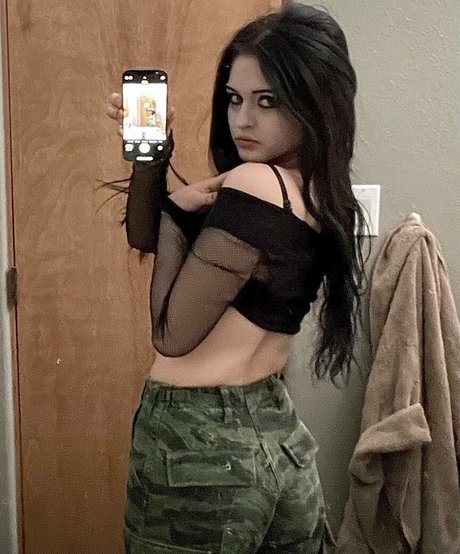 Bleachb0n3s star adult photos