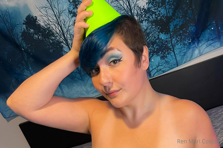 renmari star hot photo