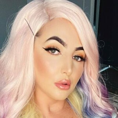 vallyxoxo pornographic actress photo