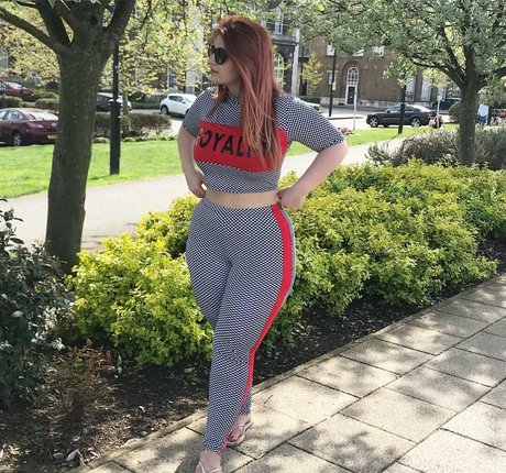gym girls onlyfans nude photo
